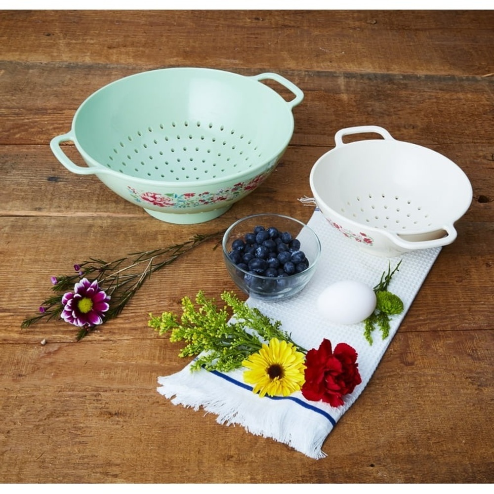 The Pioneer Woman Garden Party 2-Piece Plastic Colanders